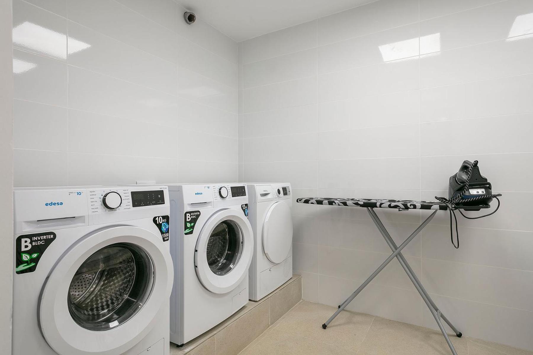Your Home - Camp Nou Apartment L'Hospitalet de Llobregat Luaran gambar